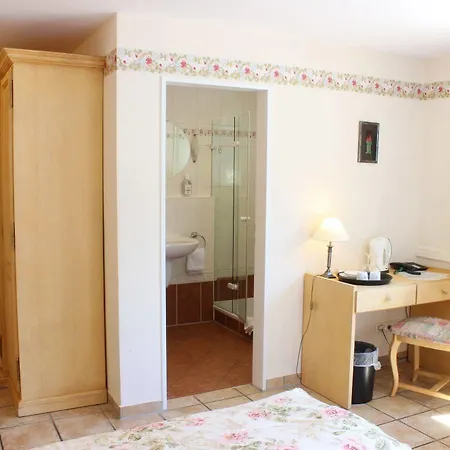 Gasthof Guglhupf 2*